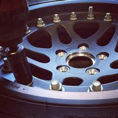 60637-017-1-Hutchinson-D-O-T-Beadlock-17x8-5-with-5-on-5-Bolt-Pattern-6-5