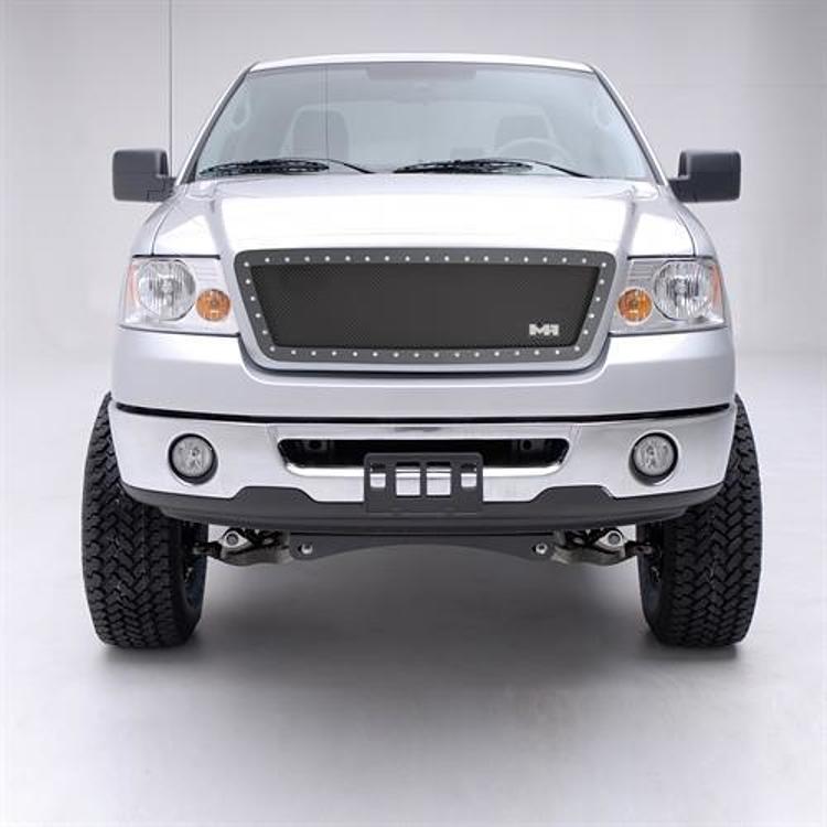 615833-Smittybilt-M1-Black-Mesh-Grille-2-1.jpg